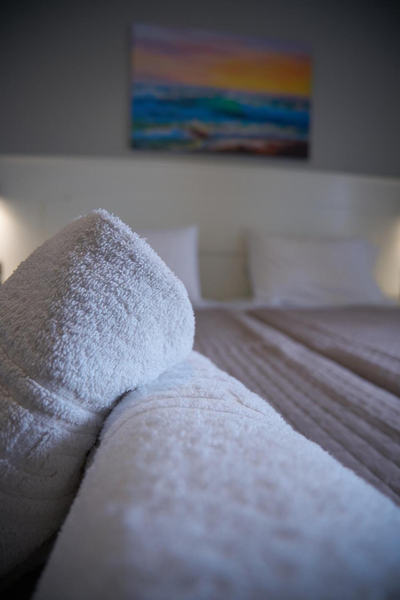 Fiona Apartments Рода Екстер'єр фото