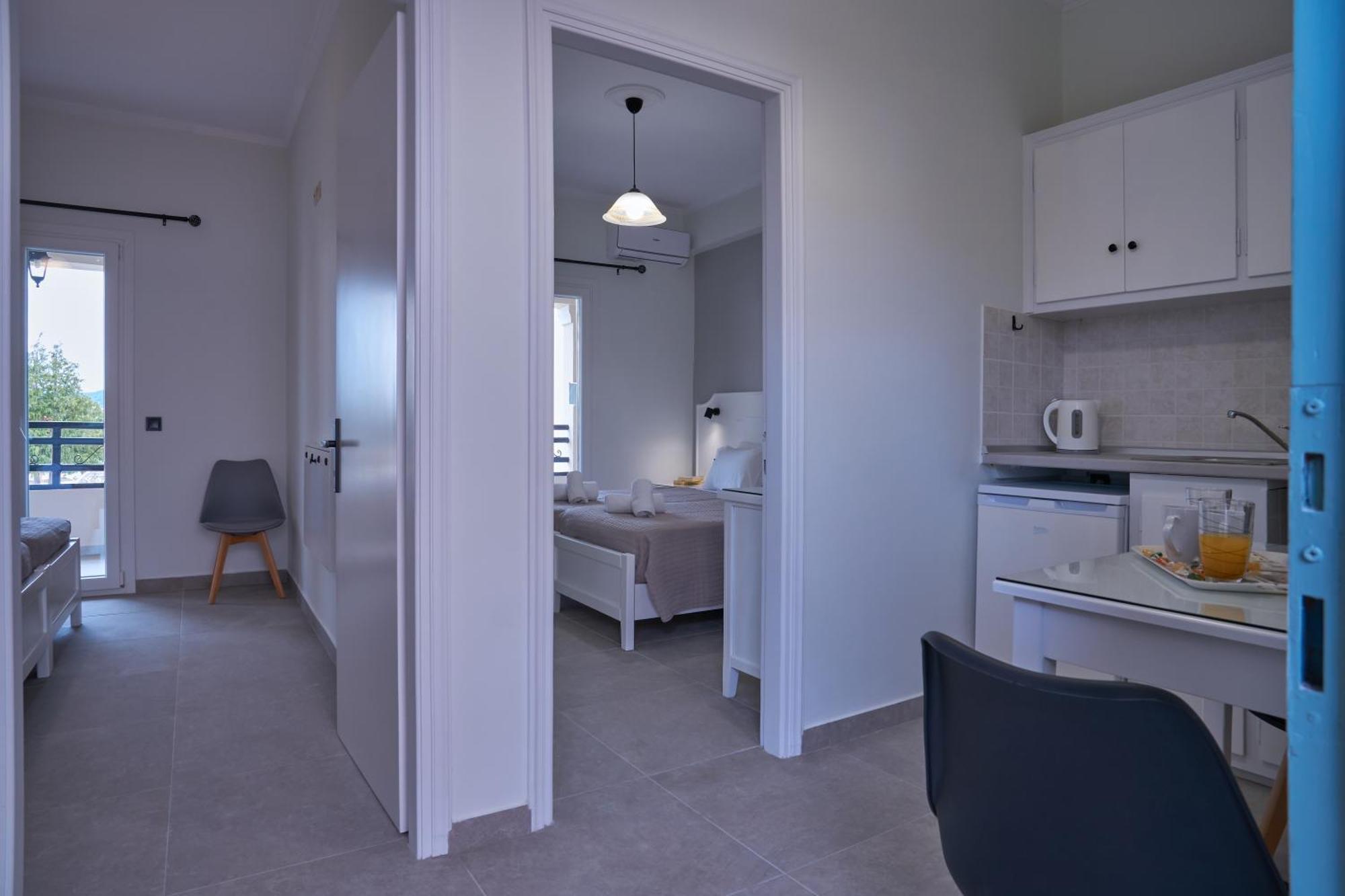 Fiona Apartments Рода Екстер'єр фото