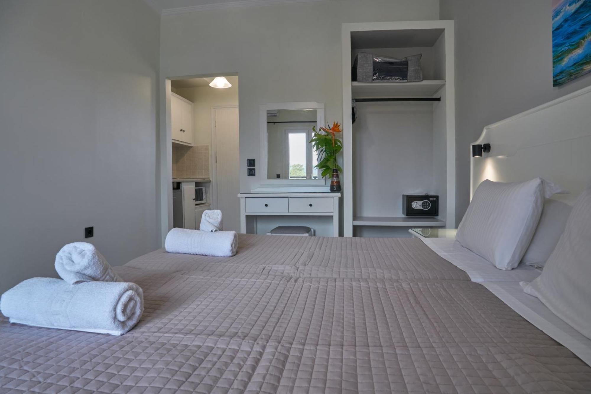 Fiona Apartments Рода Екстер'єр фото